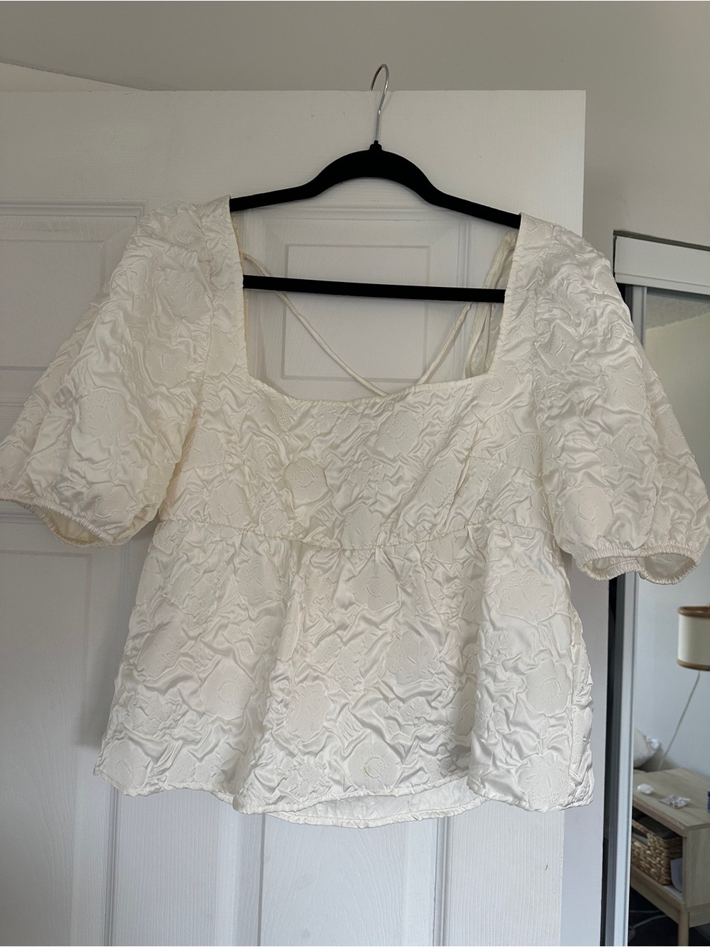 H&M Cream Textured Puff-Sleeve Square-Neck Blouse